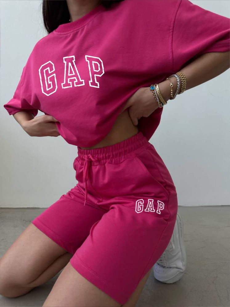 Крутий костюм GAP