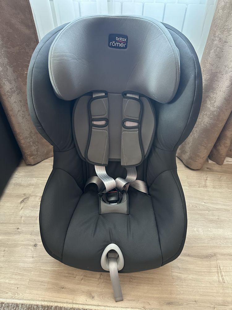 Автокрісло Britax Romer King 2