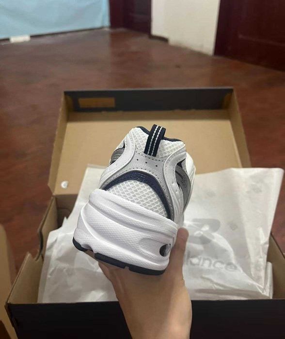 Promocja*Moda Męskie Biały unisexSzybkawysyłka Nowy z metka Rozm.40.5