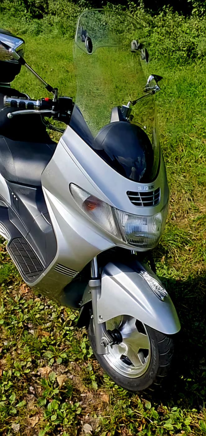 Burgman 400 jak majesty x max 250 forza od starszego pana z Niemiec