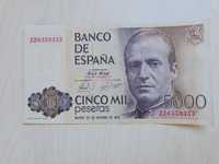 Бумажные деньги Испании песеты разных годов и номинала.