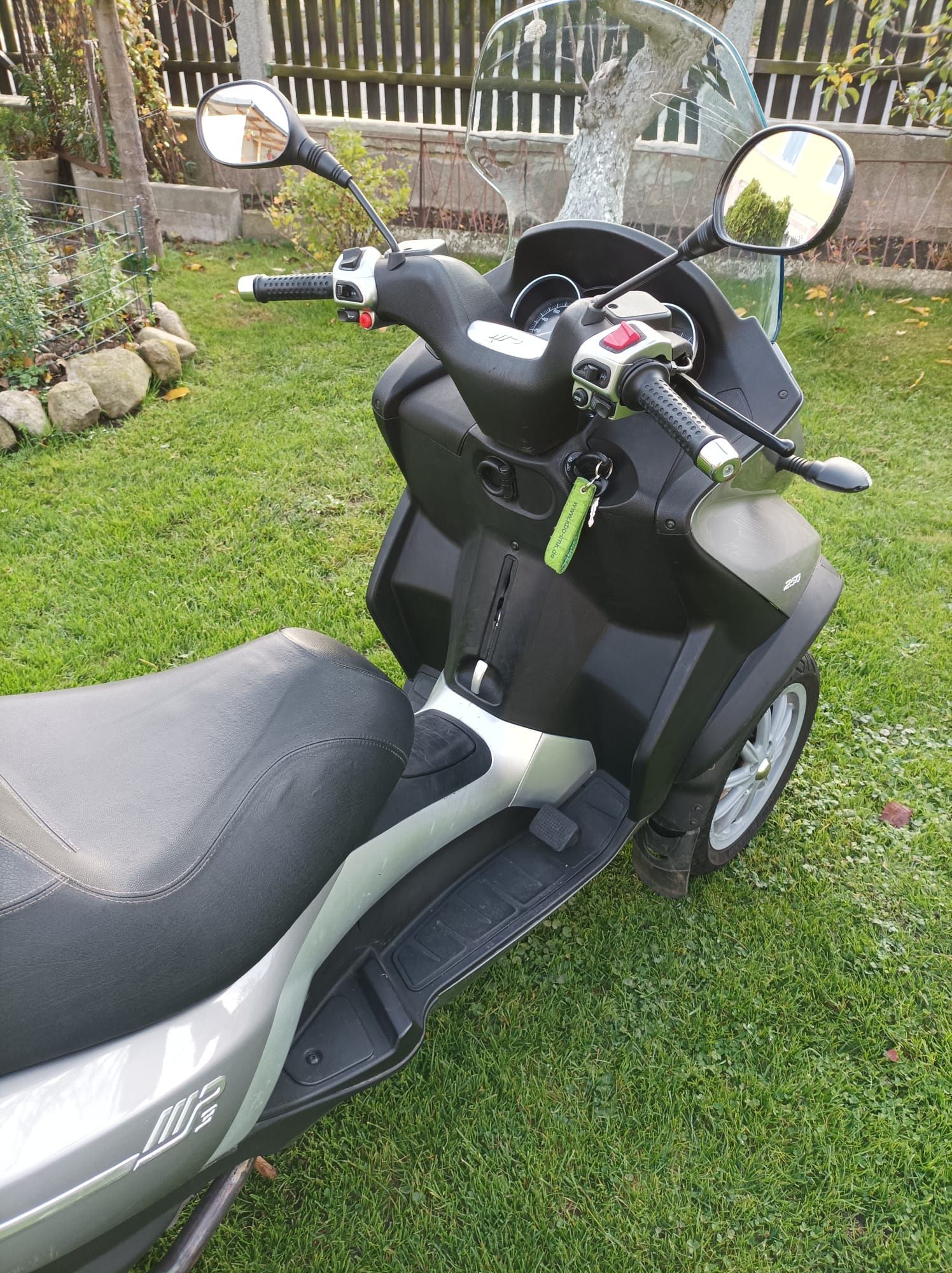 Piaggio MP3 2009