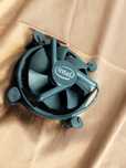 Wiatrak Intel do PC