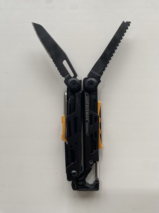 Мультитул Leatherman Signal з кобурою. НОВИЙ