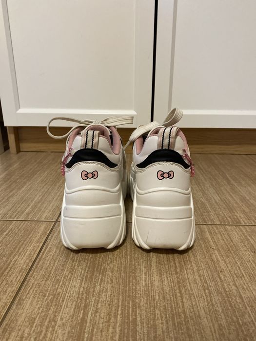 Buty na koturnie Hello Kitty 37