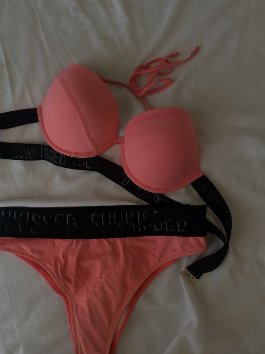 Жіночий купальник