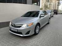 TOYOTA CAMRY 2013 чудовий стан