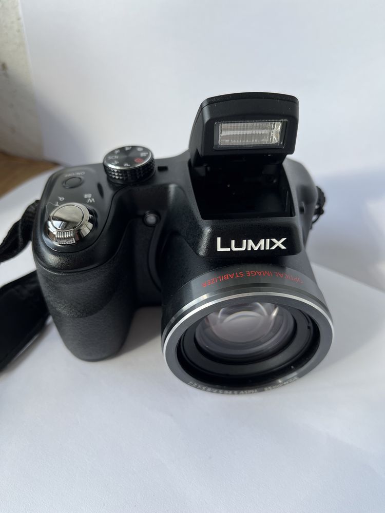 Фотоапарат Panasonic LUMIX Lz 20