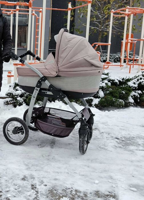 Каляска дитячий візочок