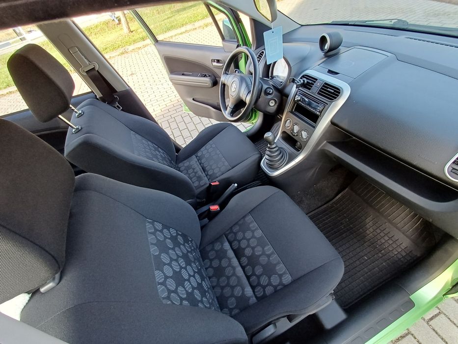 SPRZEDAM Suzuki Splash 1.0 2010 r.
