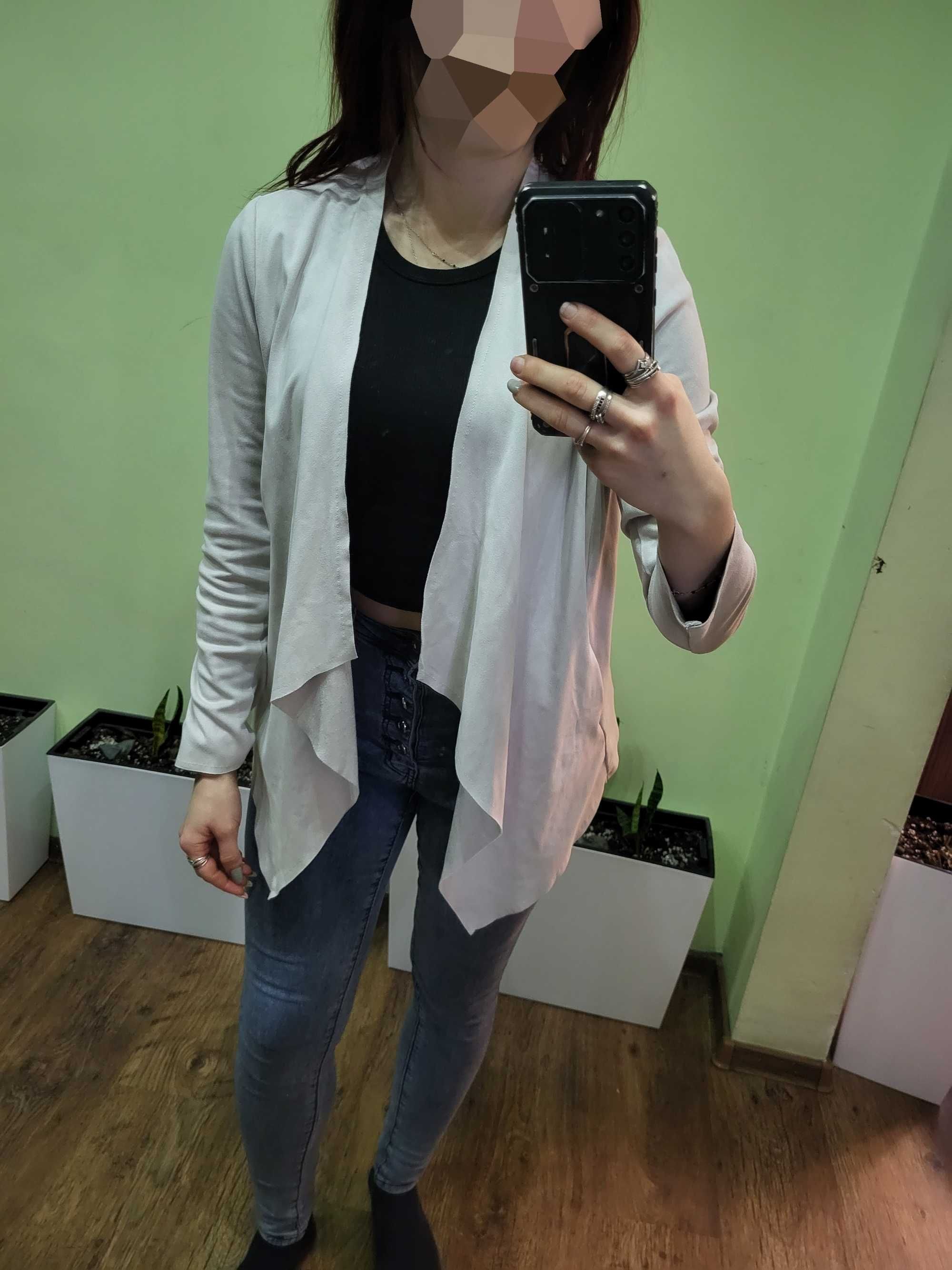 Biały kardigan, zamszowy, Reserved, 36, asymetryczny, kieszenie