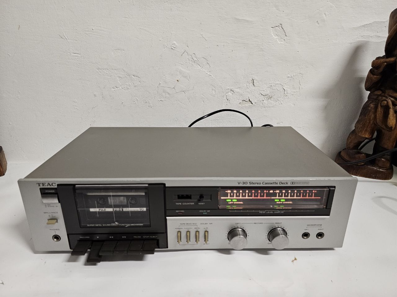 Magnetofon kasetowy Teac V-30, Japan