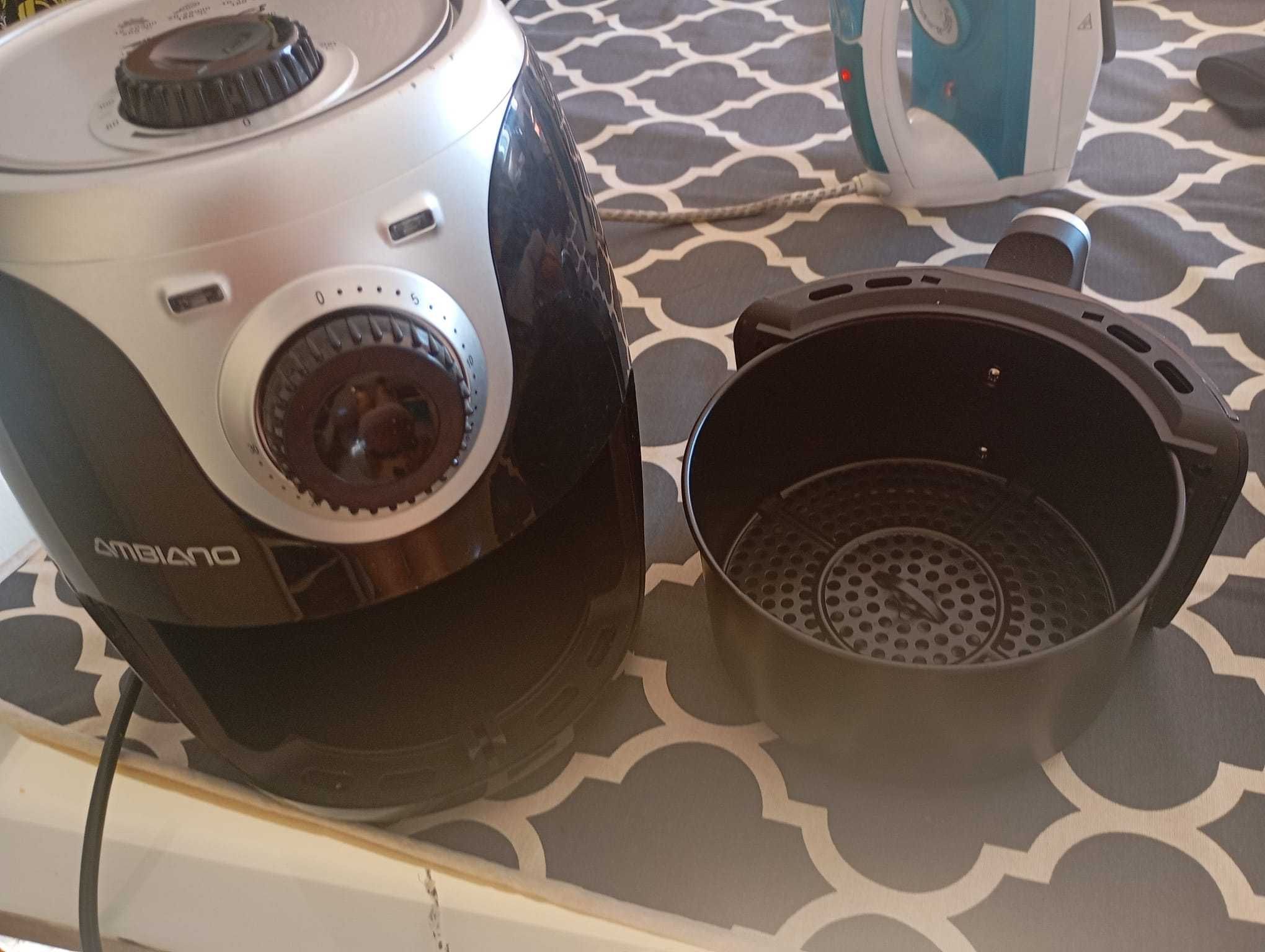 Airfryer semi-novo