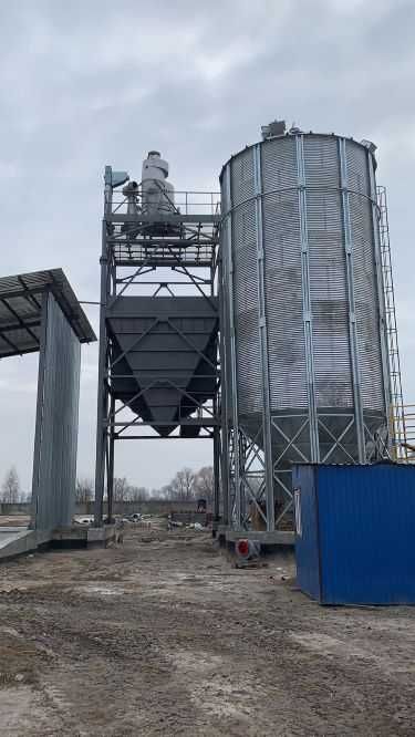 Монтаж та промислове будівництво металоконструкцій: склад, ангар.