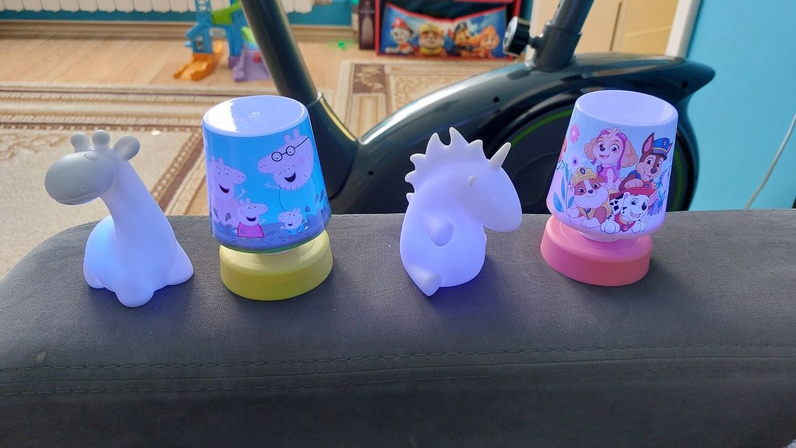 Lampka nocna led dziecięca peppa psi patrol żyrafa dinozaur