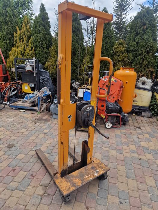 Wózek paletowy podnośnik do warsztatu