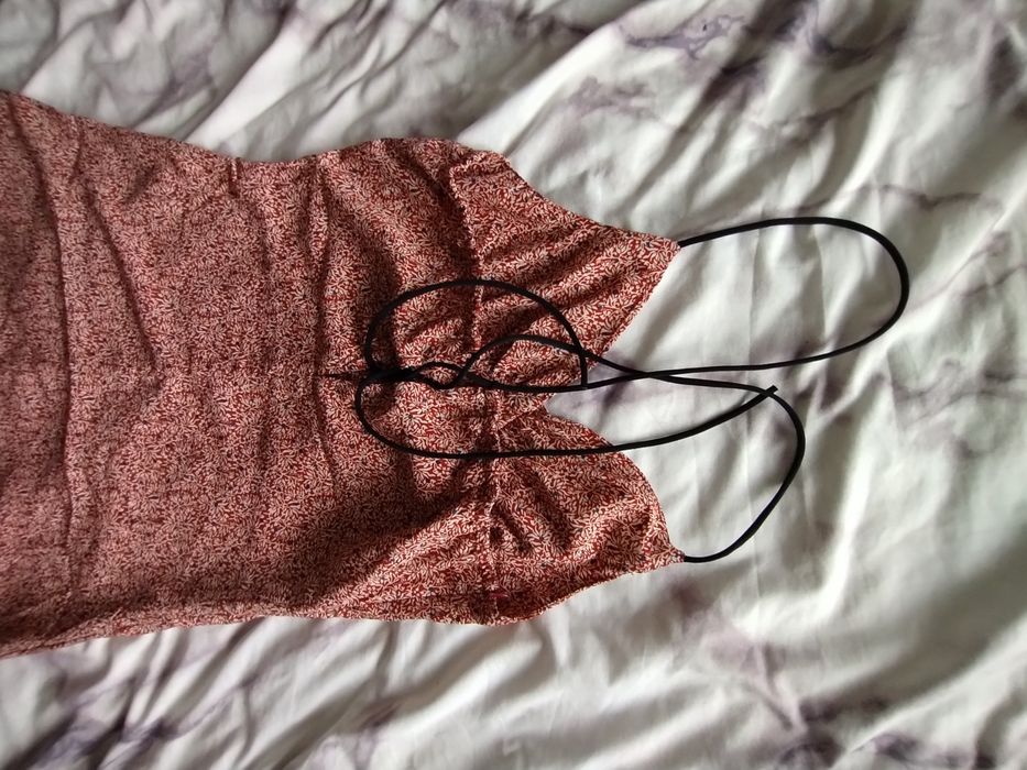 Sukienka na ramiączkach rozmiar s na m