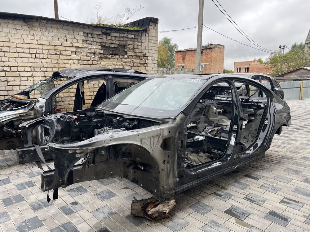 часть кузова BMW X5 E70 F15 F10 Кузов четверть криша ланжерон порог