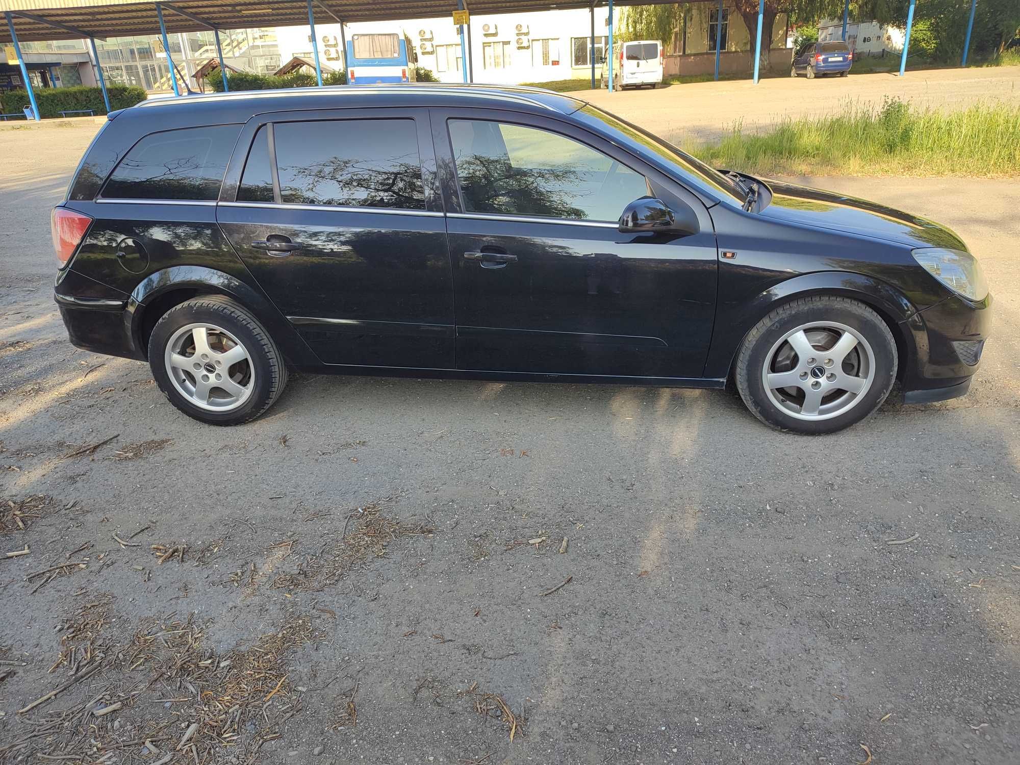 Opel Astra H, 2008 рік, дизель, 1.9 автомат
