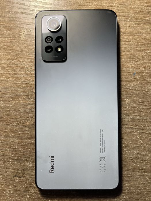 Продам телефон.