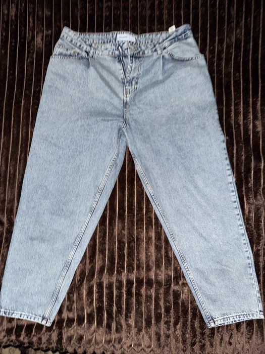 Продам джинси 4 пари