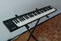 Teclado MIDI - 61 teclas c/ suporte