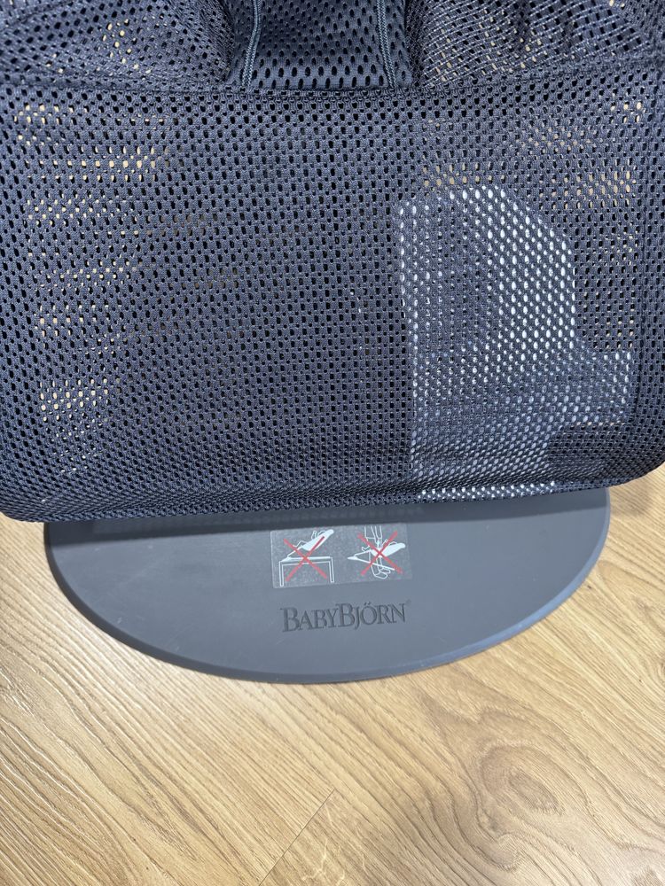 BABYBJORN - leżaczek BLISS MESH - Antracytowy
