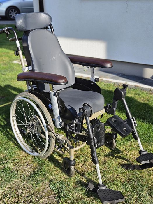 Wózek inwalidzki firmy VERMEIREN