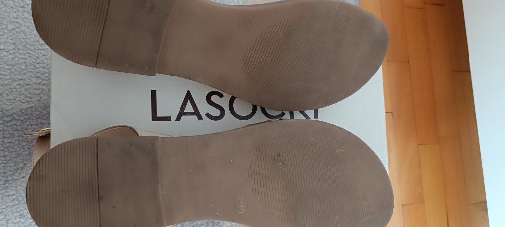 Sandały skóra, Lasocki, r. 40, beż i złoto, jak nowe