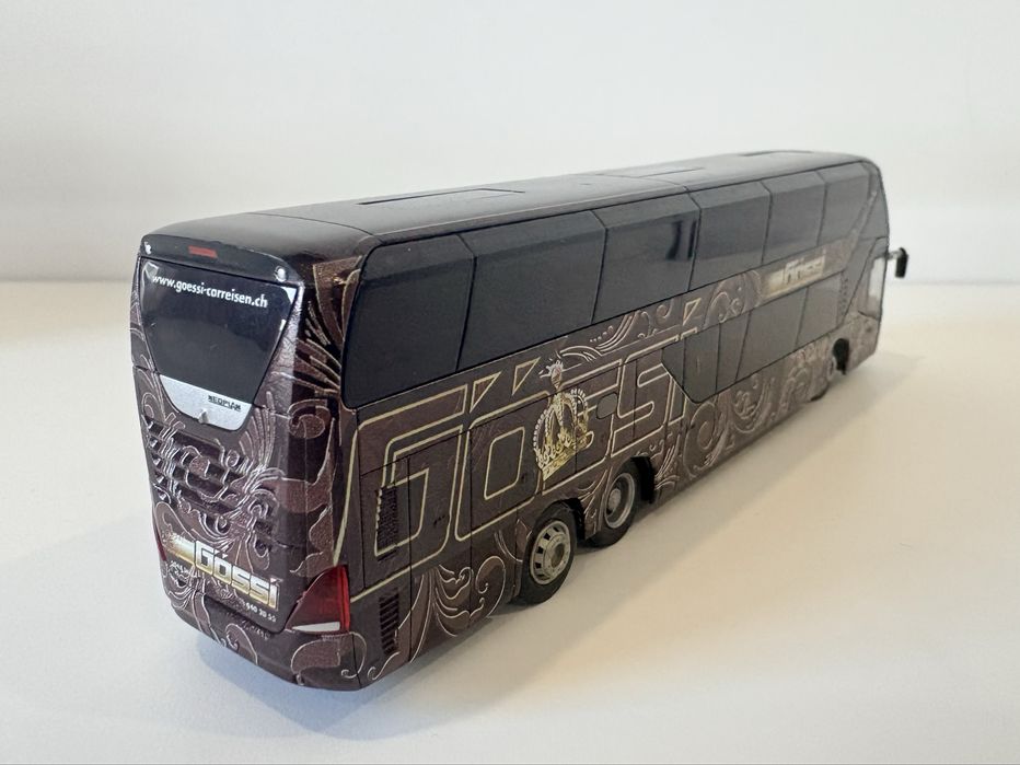 Neoplan Skyliner - Miniatura Autocarro (1:87)