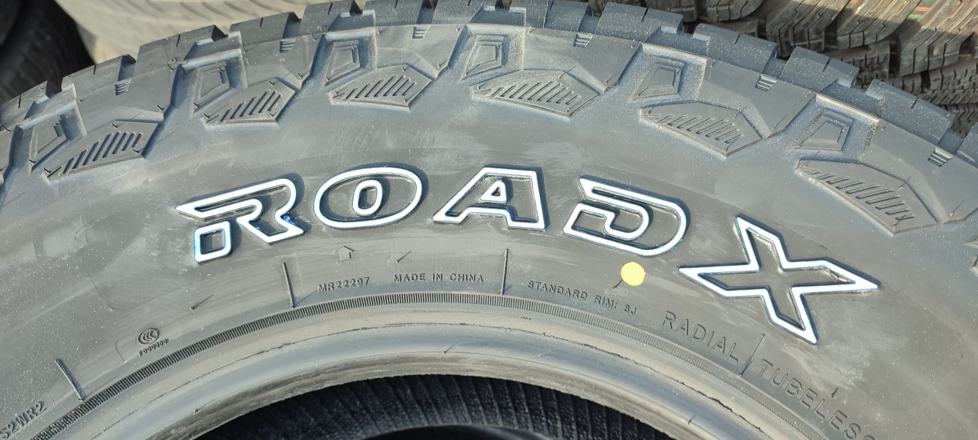265/70R16 4x4  RXQUEST AT21 wielosezonowe białe napisy 4x4