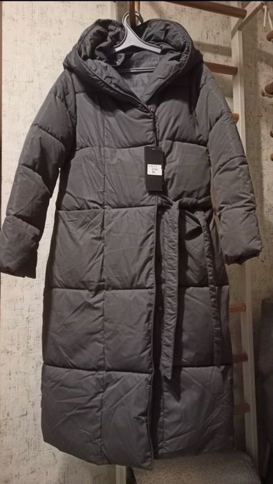 Пальто пуховик зимнее