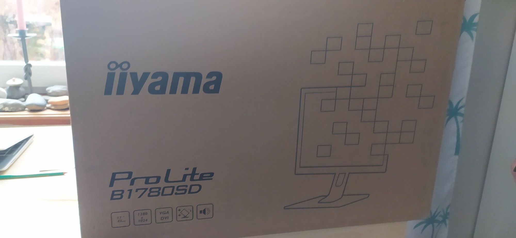 Monitor iiyama stan idealny