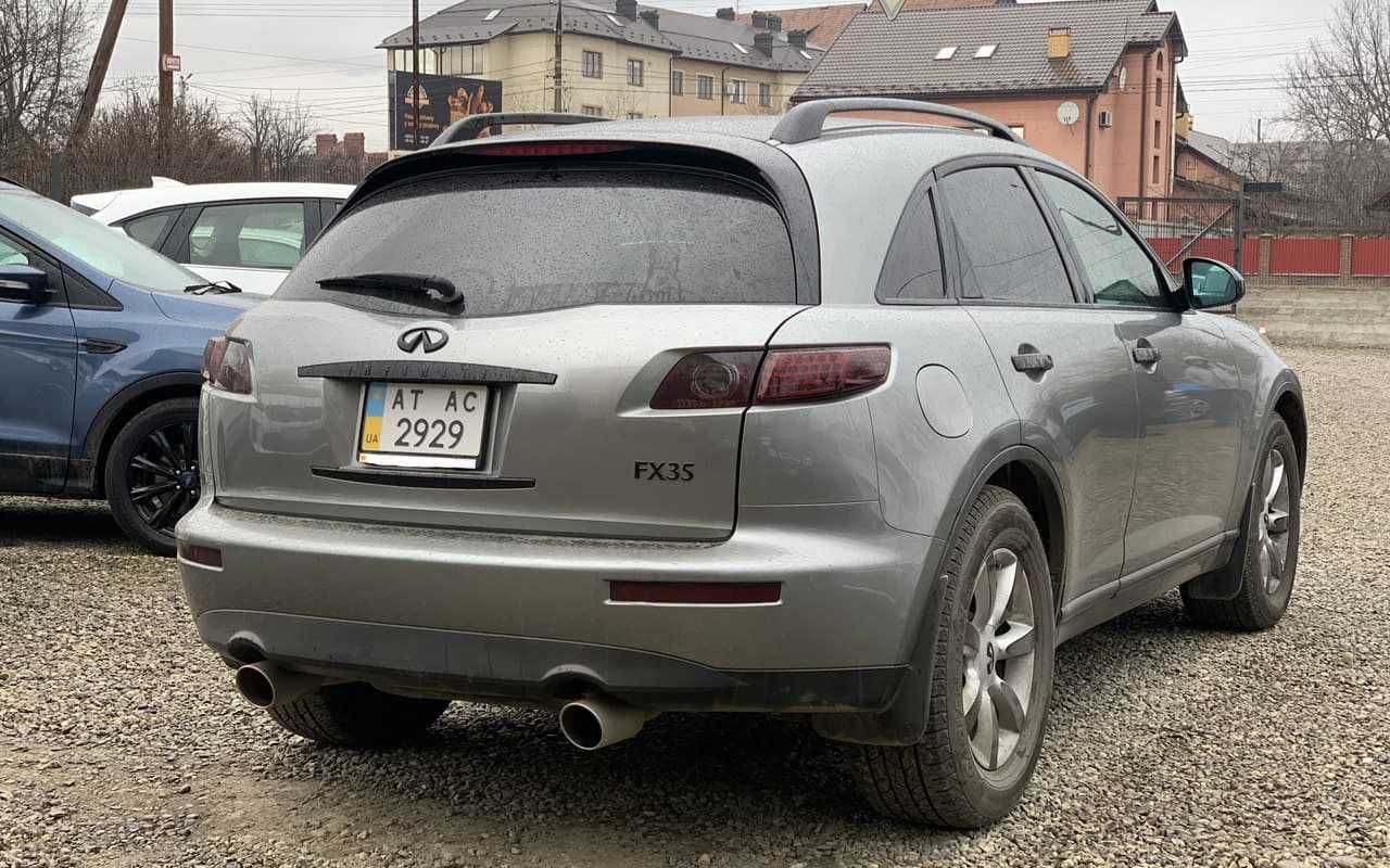 Infiniti FX35 2004