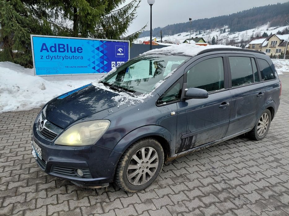 Zafira 2 1.9 150km 2005r 7osobowa hak