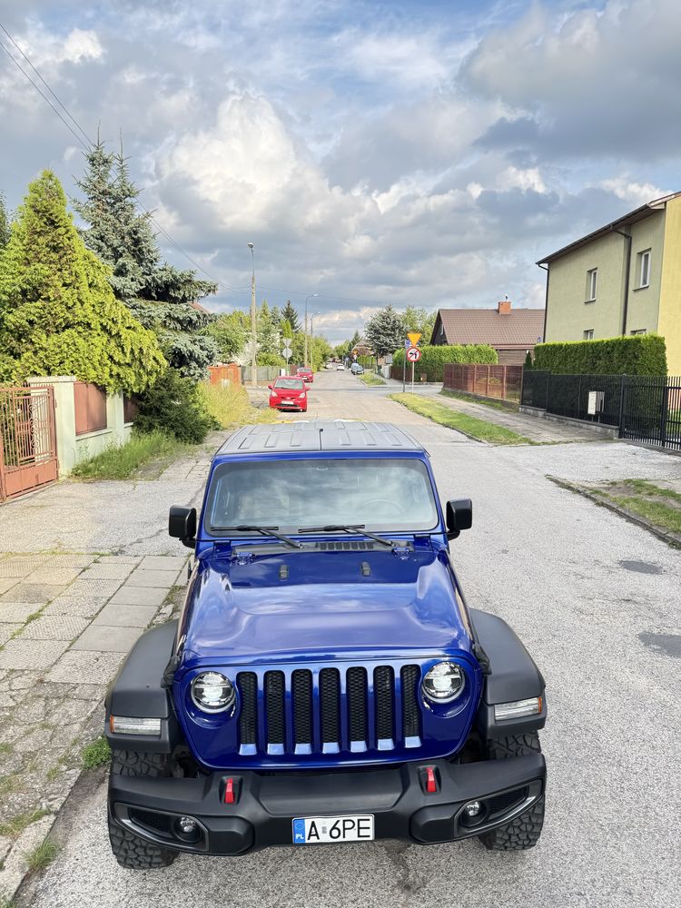 Jeep wrangler 2018 JL automat w zestawie Mlodzieżowym