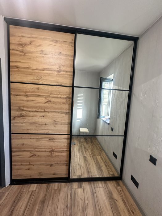 Продам двери шкаф купе