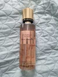 Victoria Secret bare vanilla