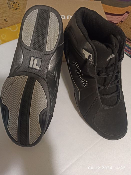 Кросівки чоловічі FILA 50 розмір