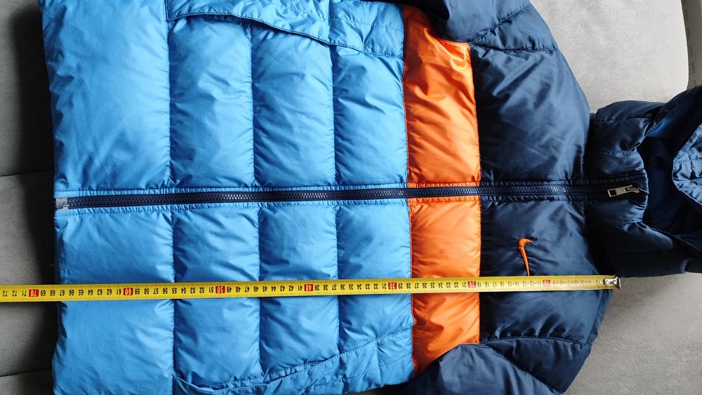 Пуховик nike L дитячий