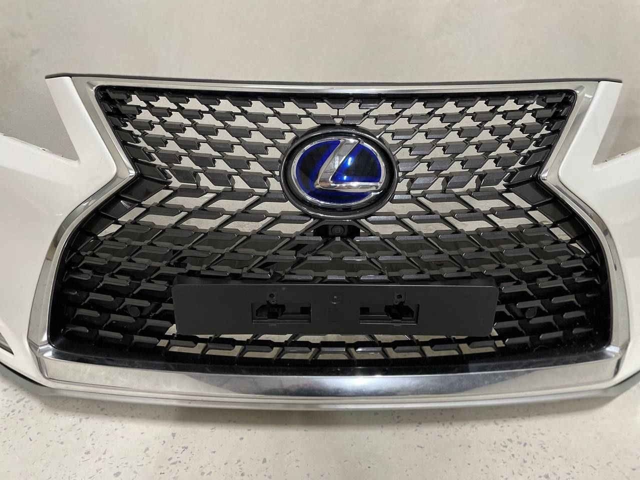 Бампер передній з камерою рестайлінг Lexus RX Лексус РХ 19-22 року