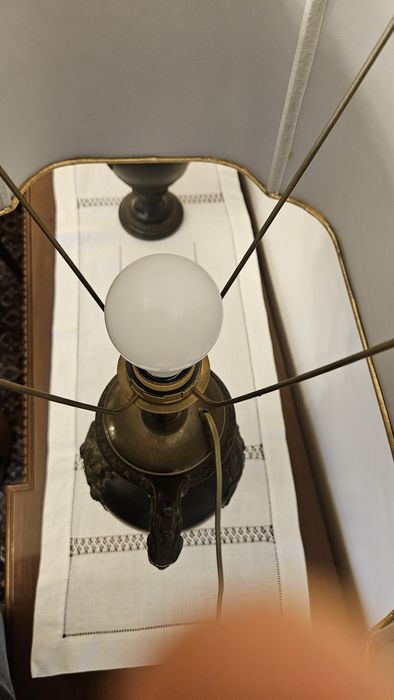 2 Candeeiros em Vaso Áustria, Art nouveau, com Abajur