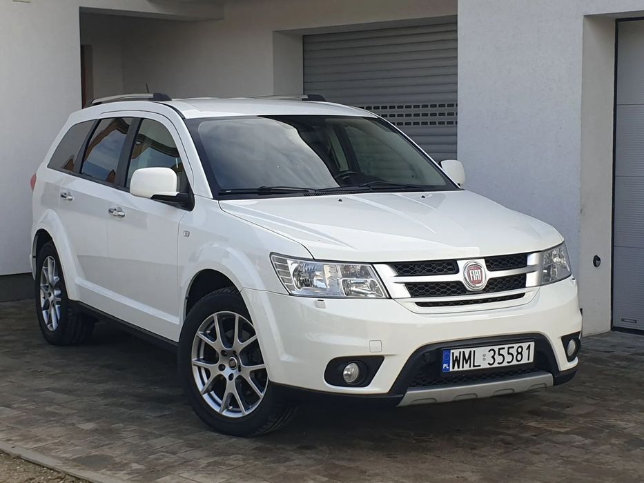 Fiat Freemont 2014 R 4X4 2.0 170 km Automat 183 tyś km DVD KAMERA ALPINE PDC 7 OSÓB