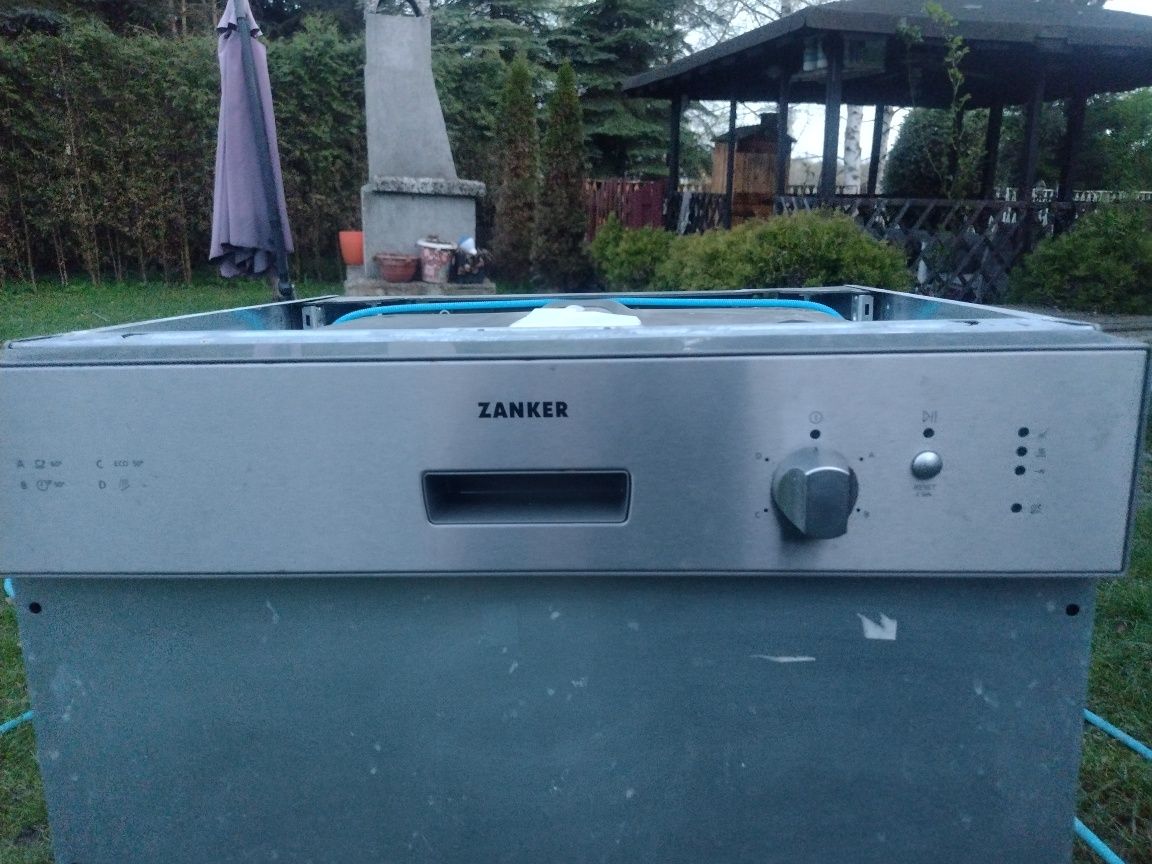 Zmywarka pod zabudowę