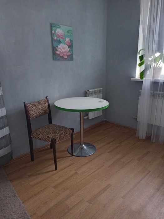 Кімната для жінки або дівчини