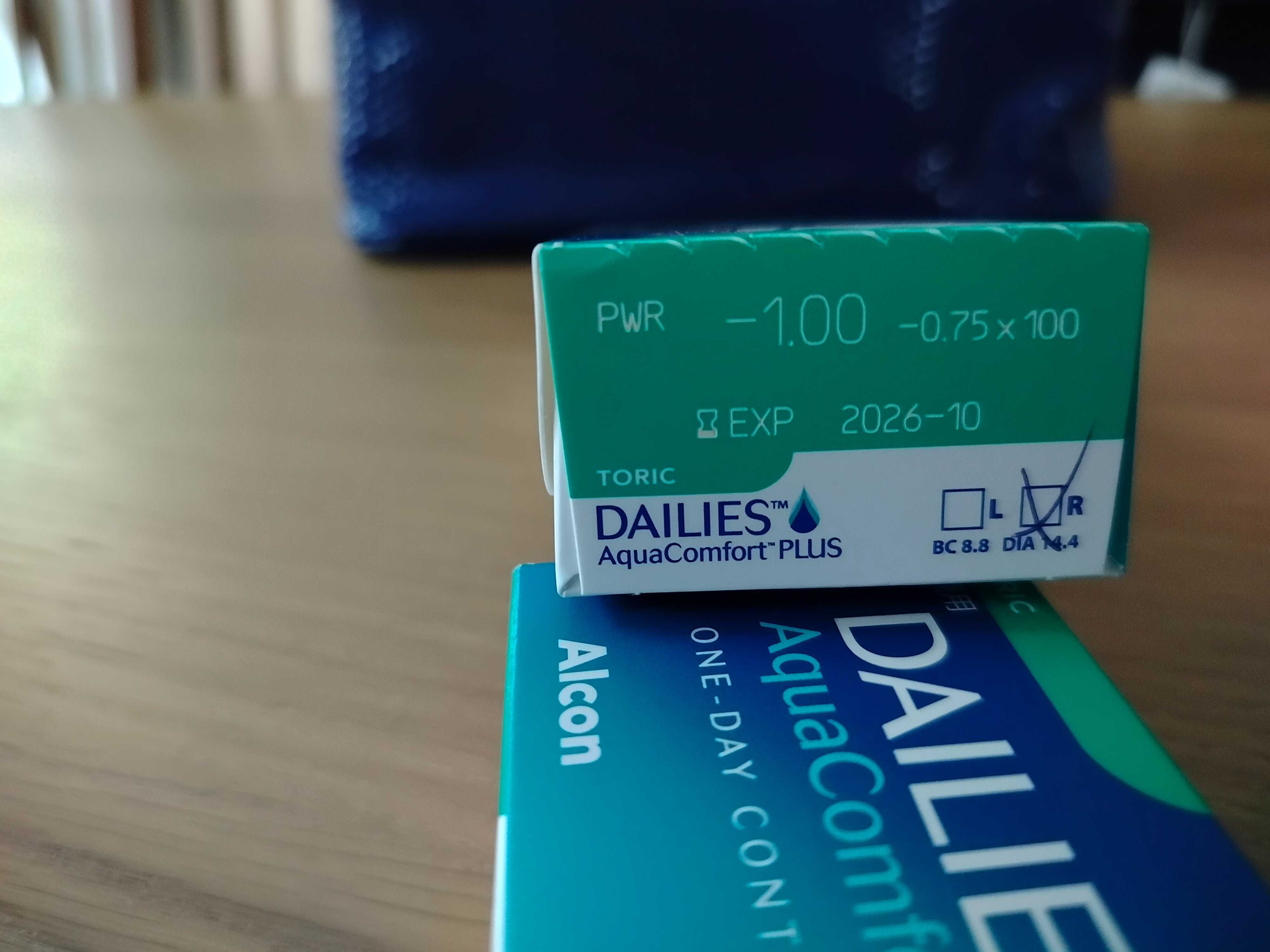 Soczewki Dailies aqua Comfort plus - 1.00