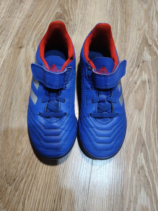 Turfy Adidas Predator rozmiar 31