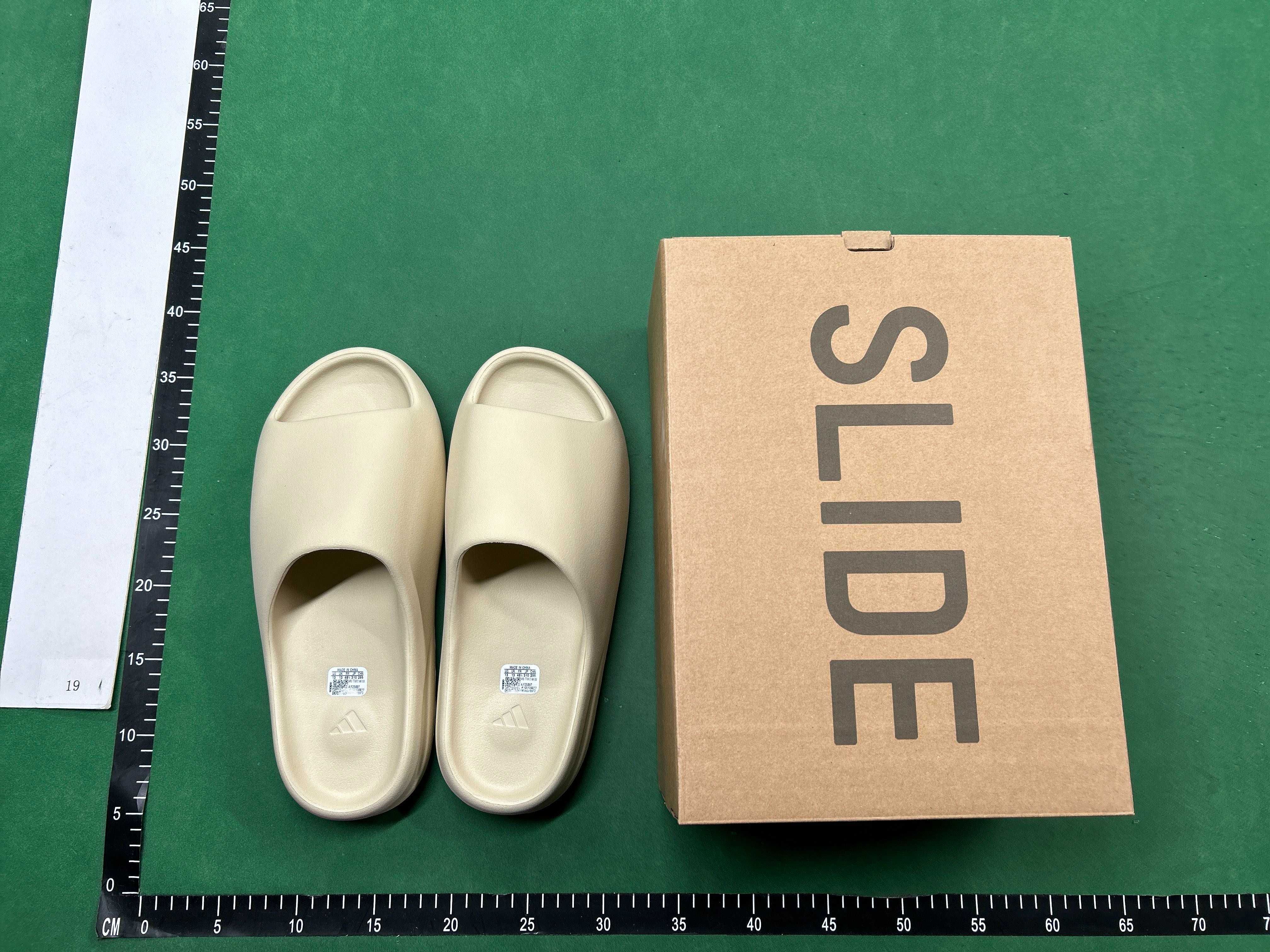 Adidas Yeezy Slide White Bone