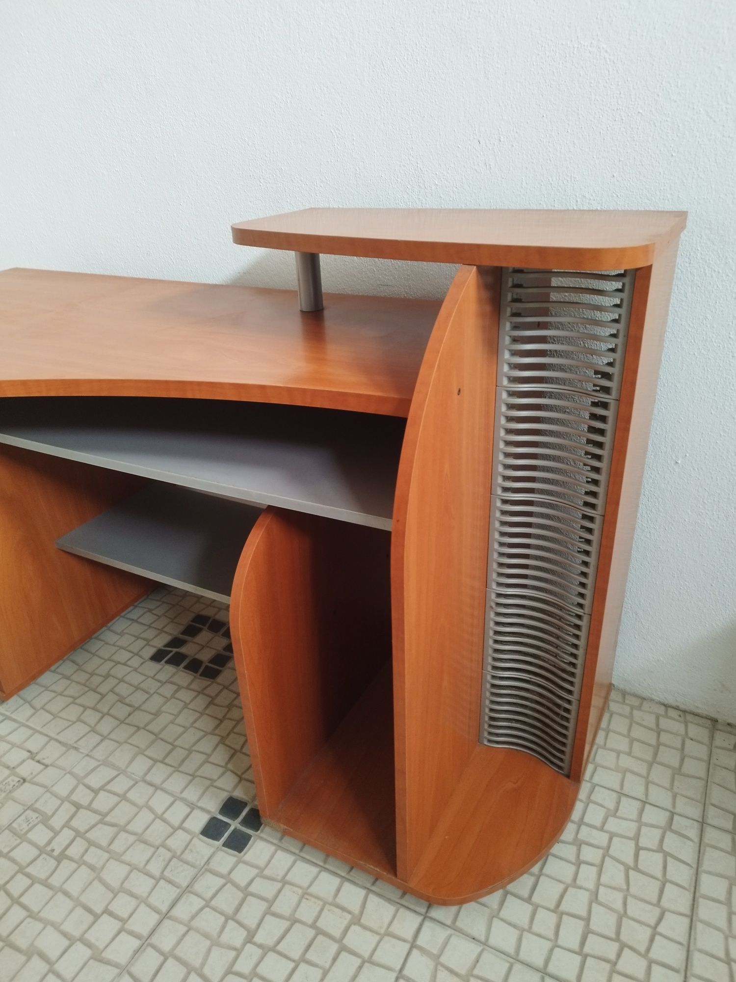 Mesa de computador