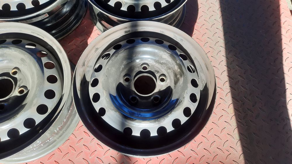 Felgi stalowe 5x114,3 6J15 ET46 Mazda Hyundai Kia